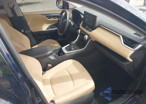 2021 Toyota Rav4 Hybrid Xle из США, поврежденный, VIN 2T3RWRFV8MW108462